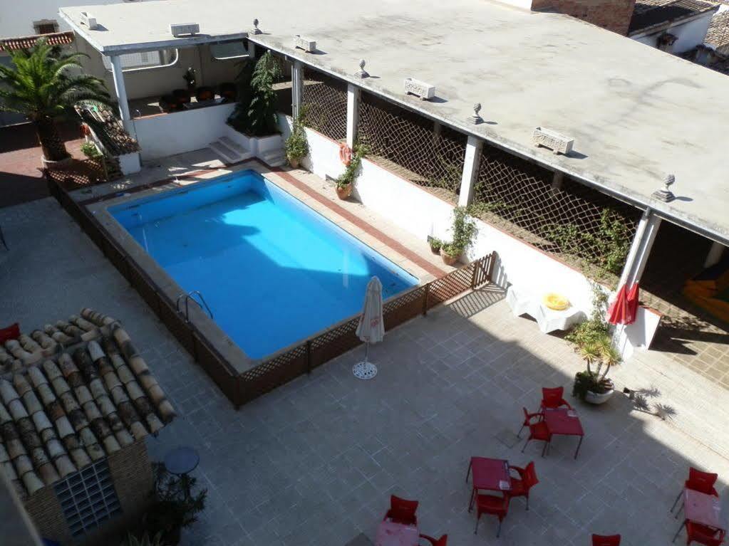 Hotel Balcon De Cazorla Eksteriør bilde